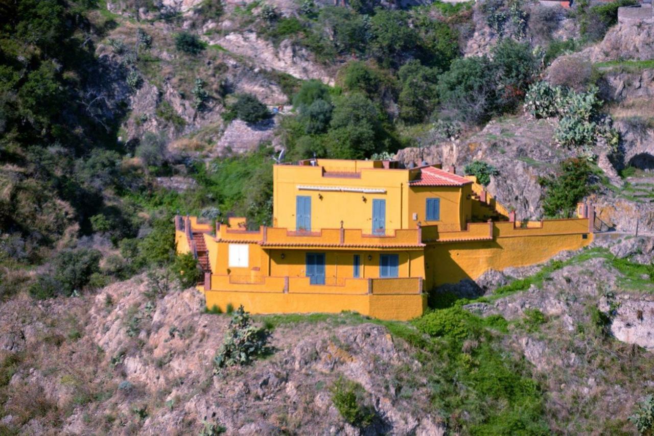 Marachia Apartment Savoca Extérieur photo